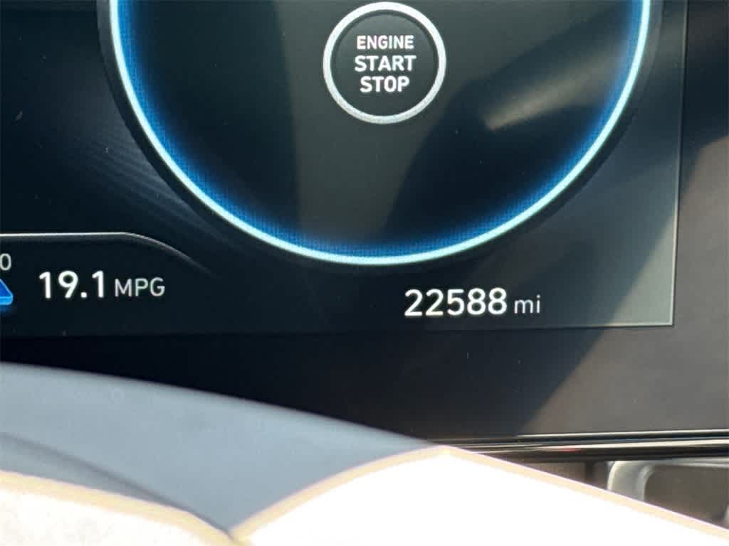 Thumbnail: 2024 Hyundai Elantra - 24