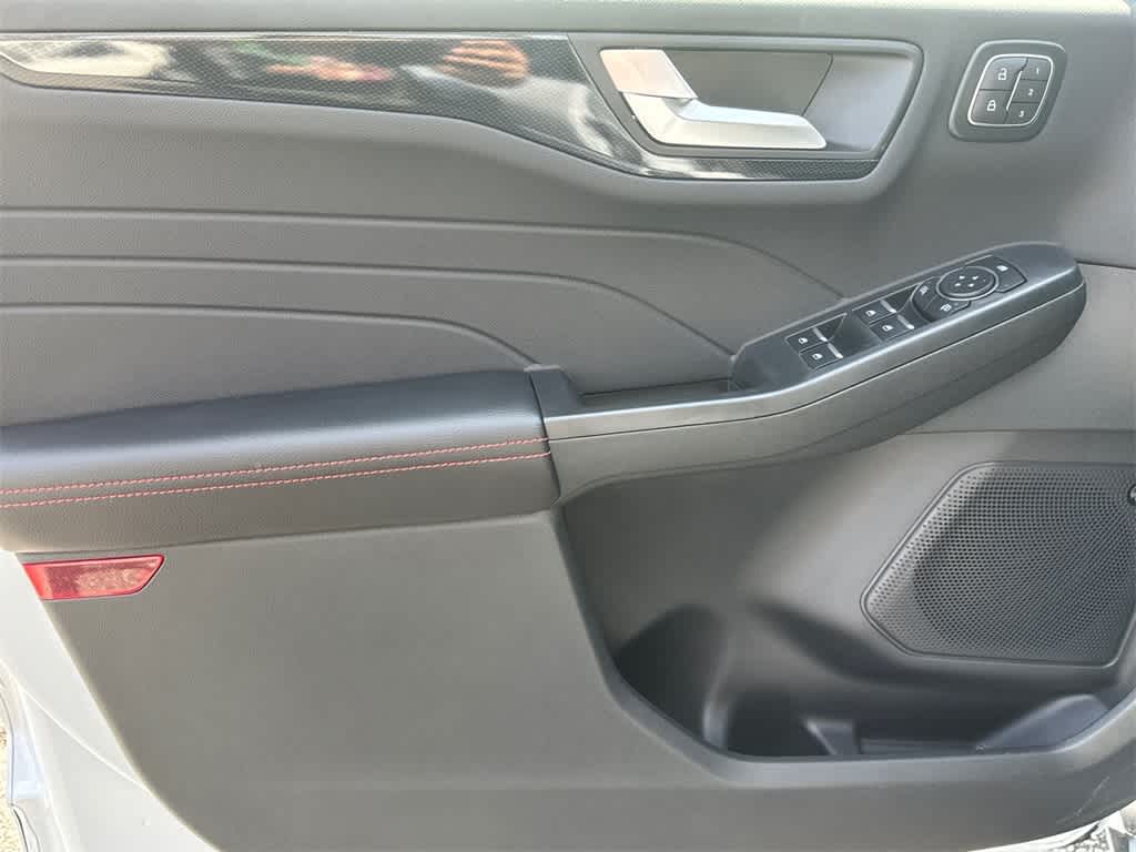 Thumbnail: 2025 Ford Escape - 11