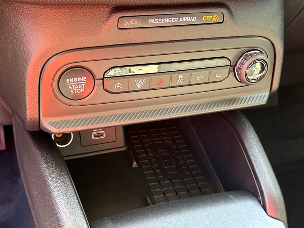 Thumbnail: 2025 Ford Bronco Sport - 24