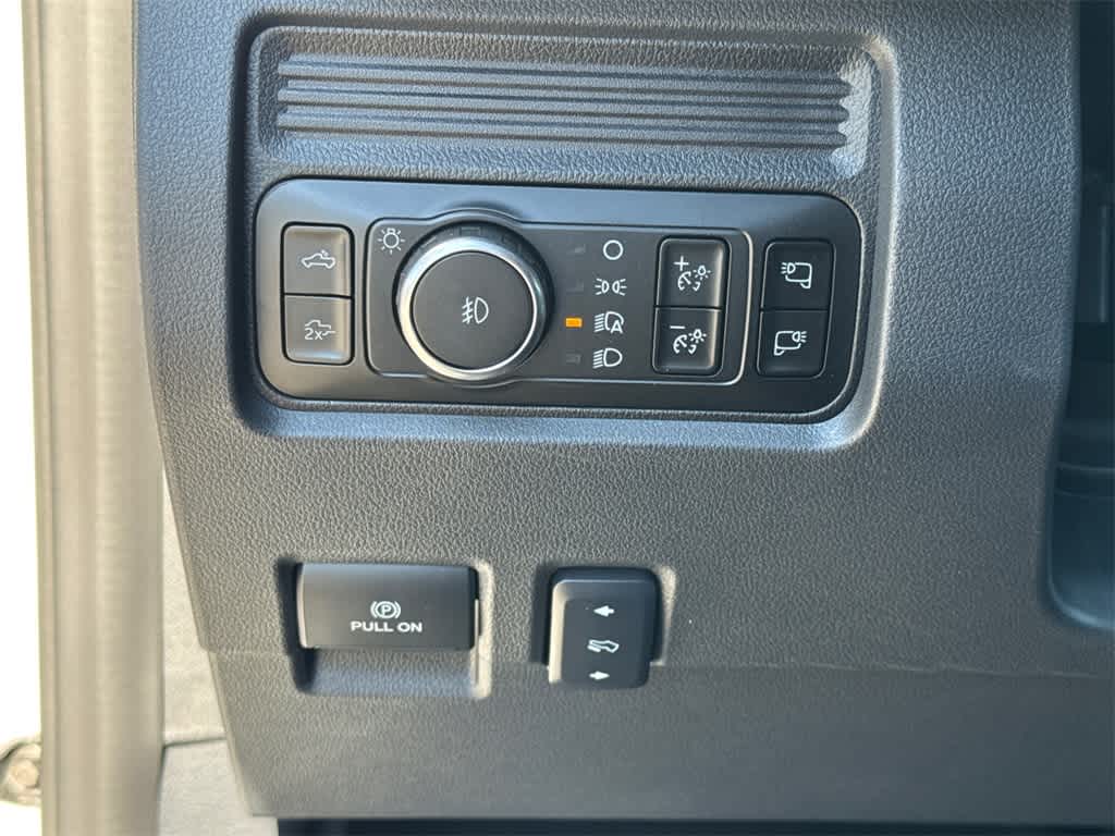 Thumbnail: 2026 Ford F-250 - 32