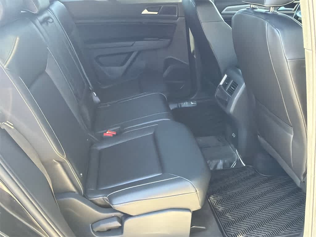 Thumbnail: 2020 Volkswagen Atlas - 14