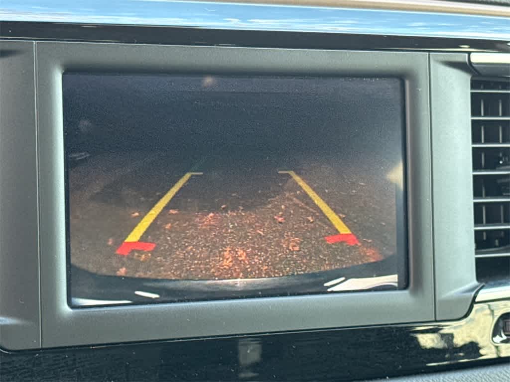 Thumbnail: 2023 Chrysler Voyager - 28