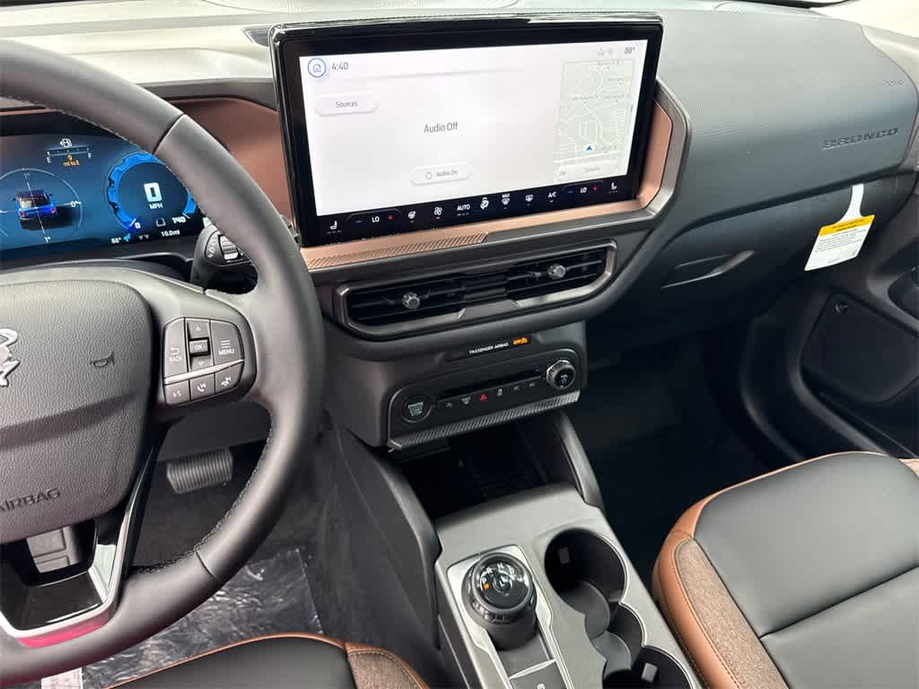 Thumbnail: 2025 Ford Bronco Sport - 25