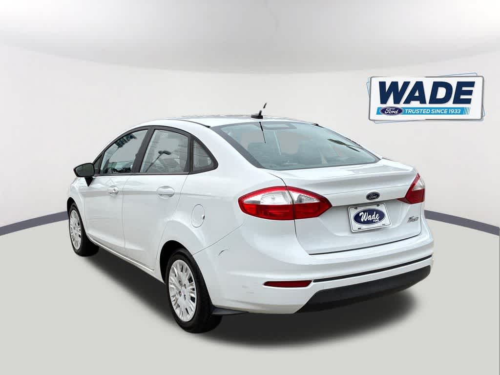 Thumbnail: 2015 Ford Fiesta - 7