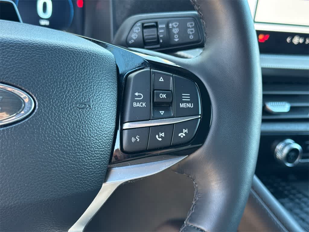 Thumbnail: 2025 Ford Explorer - 26