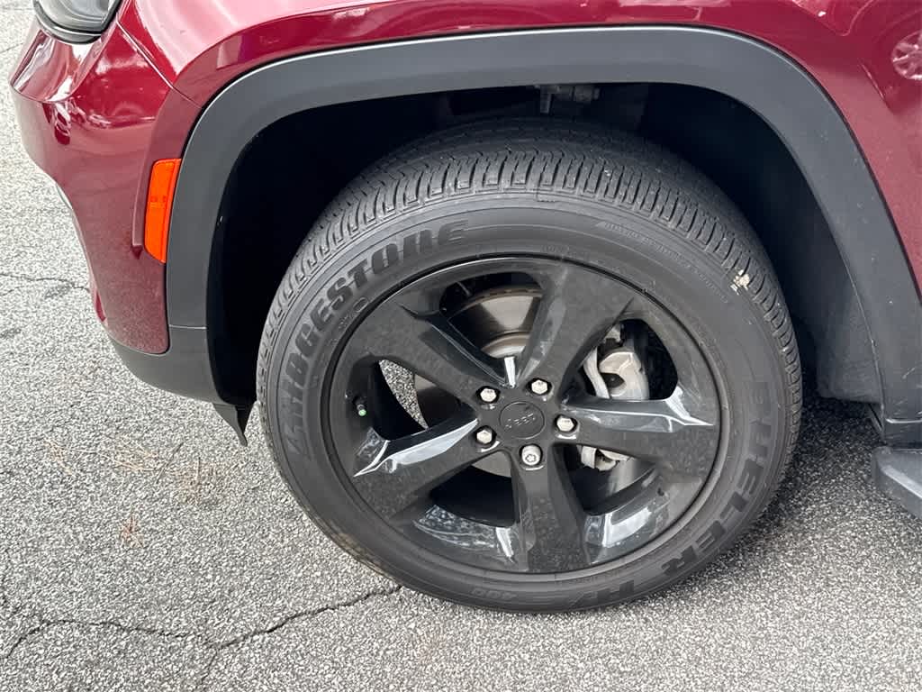 Thumbnail: 2024 Jeep Grand Cherokee - 9