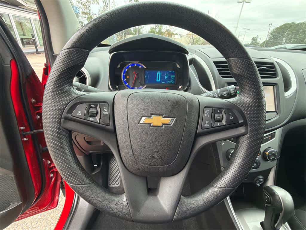 Thumbnail: 2016 Chevrolet Trax - 21