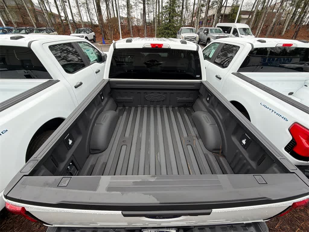 Thumbnail: 2023 Ford F-150 - 11