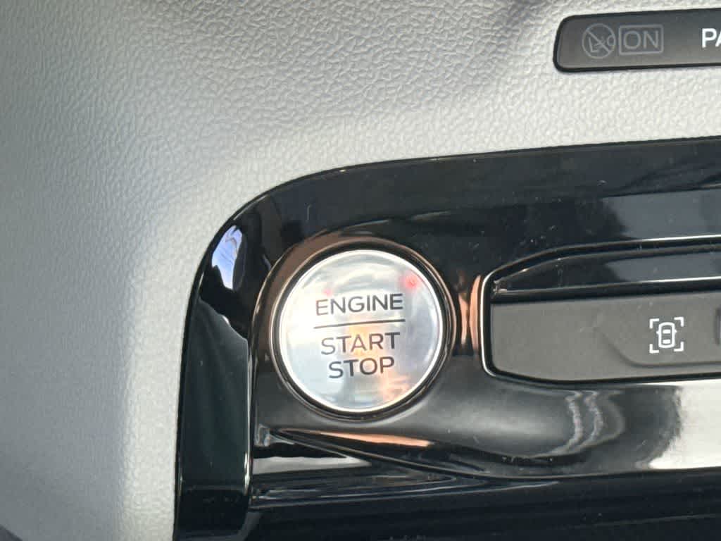 Thumbnail: 2025 Ford Escape - 30