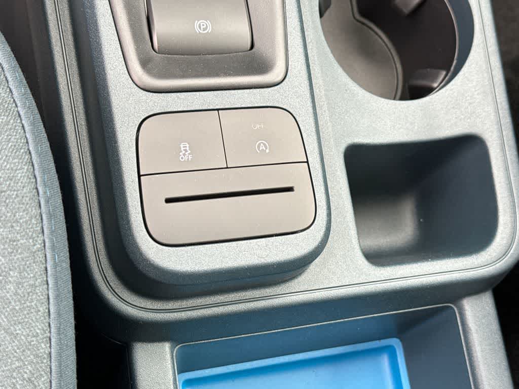 Thumbnail: 2025 Ford Maverick - 28