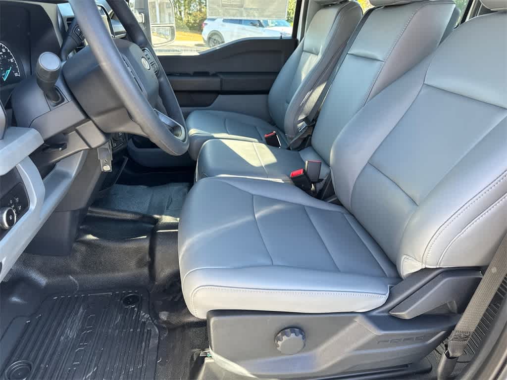 Thumbnail: 2025 Ford F-250 - 9