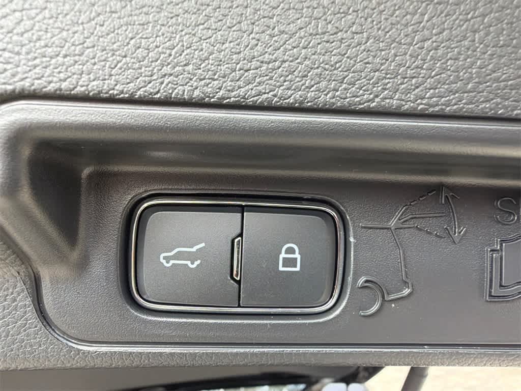 Thumbnail: 2026 Ford Explorer - 17