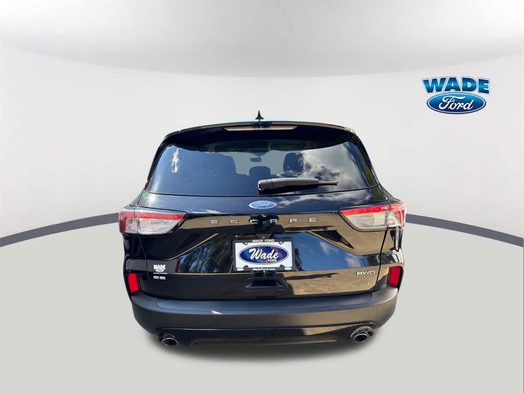Thumbnail: 2021 Ford Escape - 6
