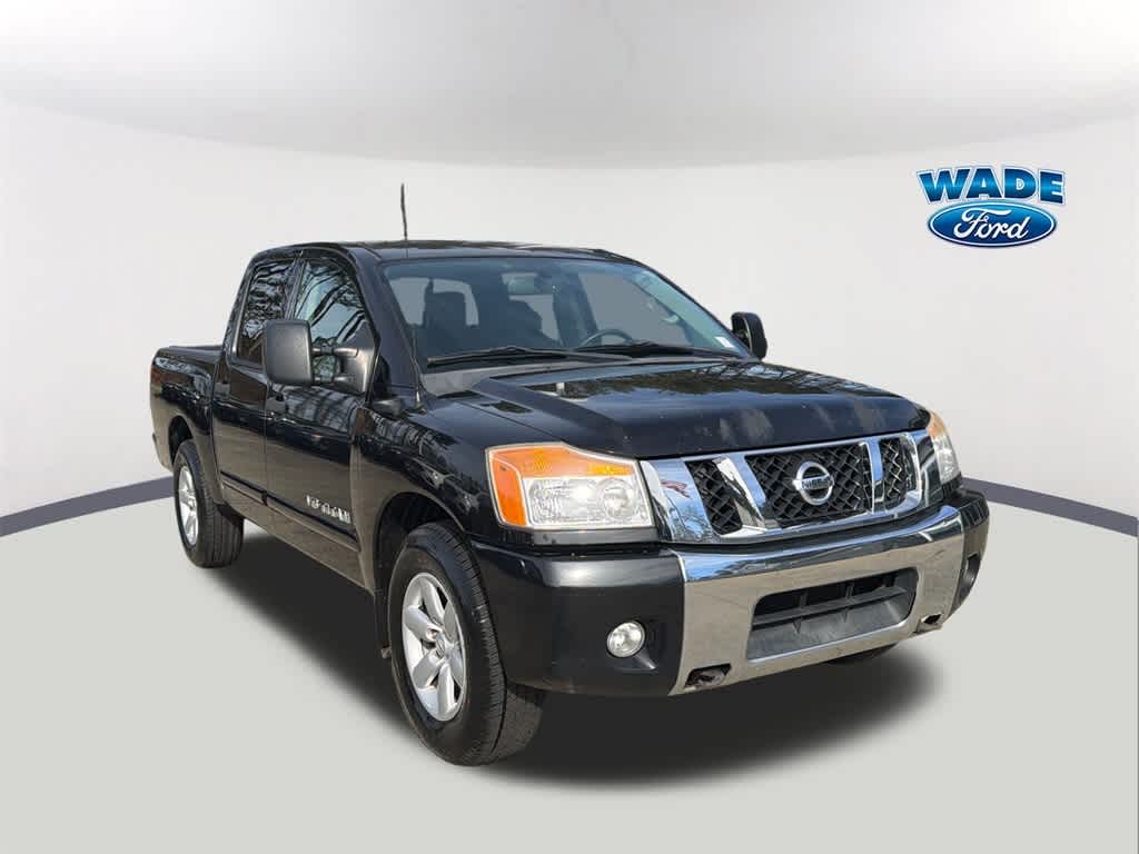 Thumbnail: 2012 Nissan Titan - 3