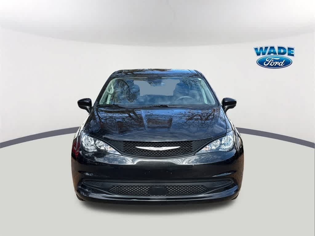 Used 2023 Chrysler Voyager LX Van