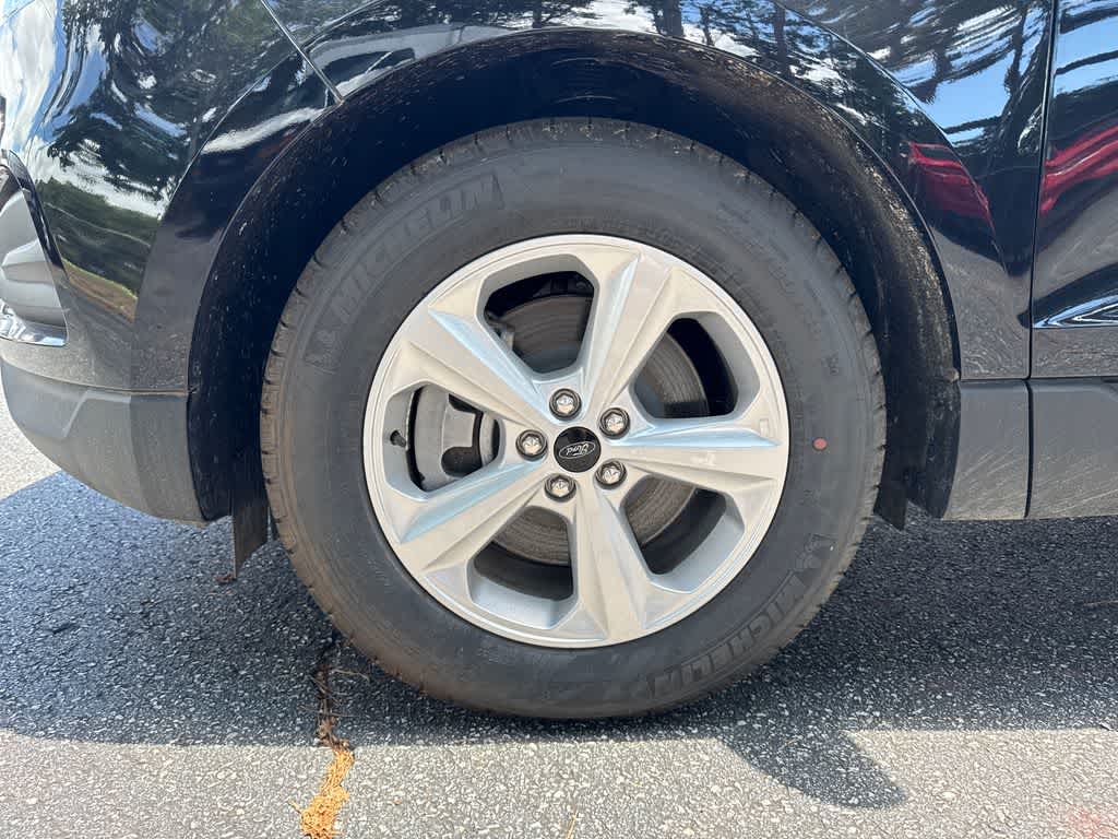 Thumbnail: 2024 Ford Edge - 9