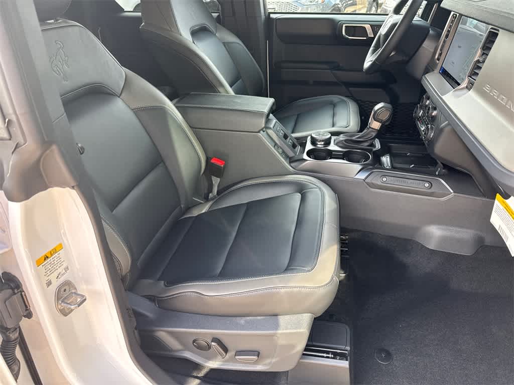 Thumbnail: 2025 Ford Bronco - 12