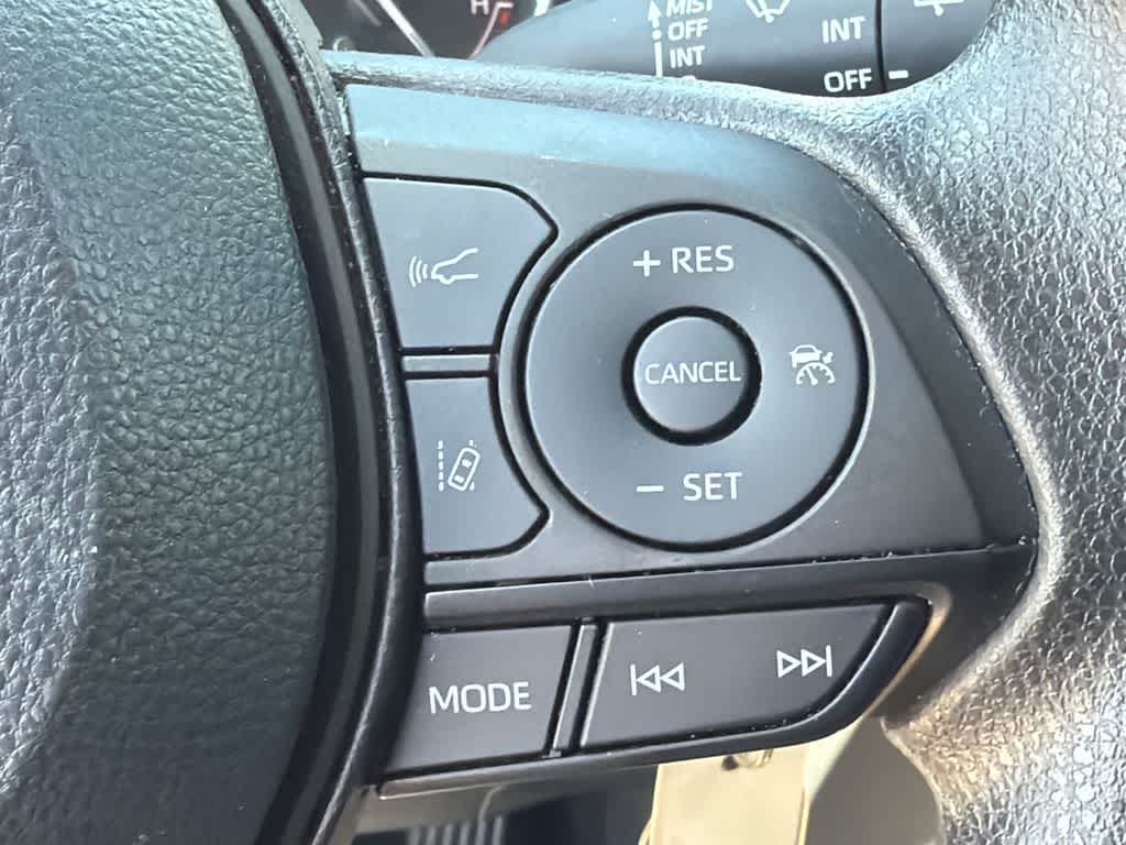 Thumbnail: 2024 Toyota RAV4 - 23