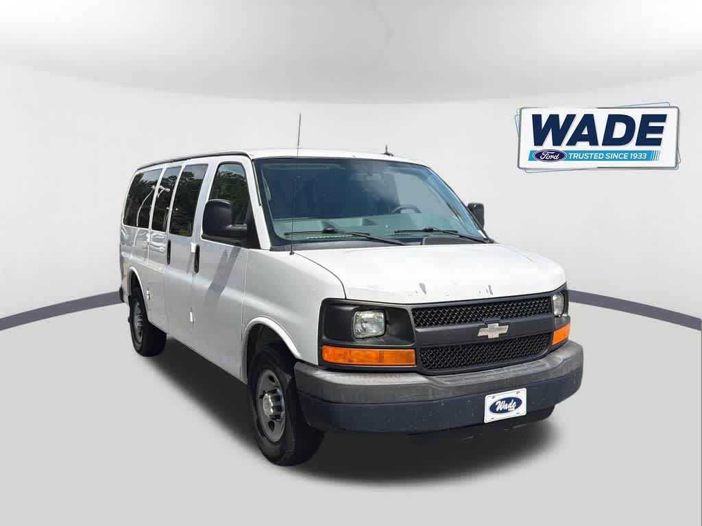 Thumbnail: 2013 Chevrolet Express - 3