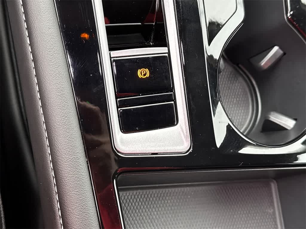 Thumbnail: 2024 Volkswagen Atlas - 33