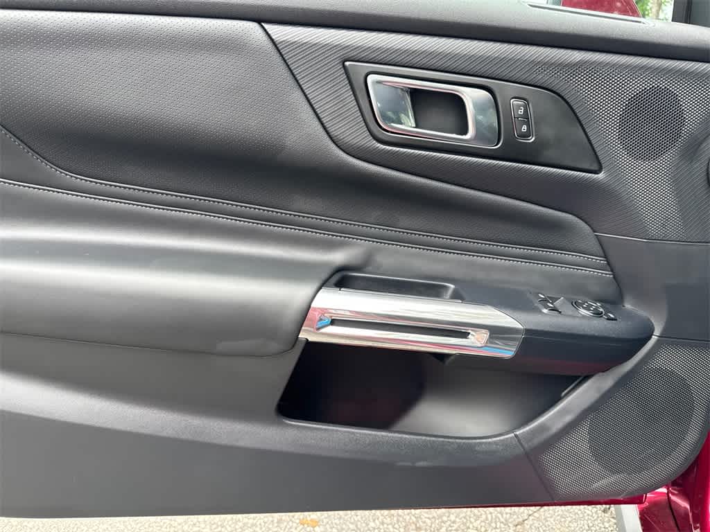 Thumbnail: 2025 Ford Mustang - 11