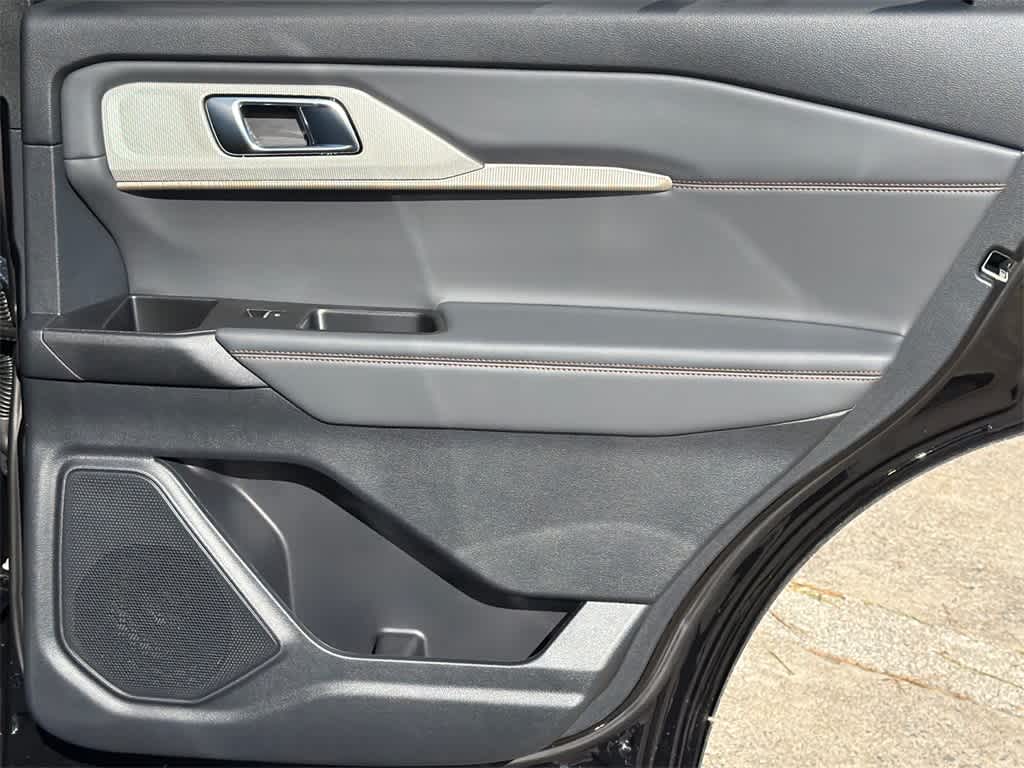 Thumbnail: 2026 Ford Explorer - 14