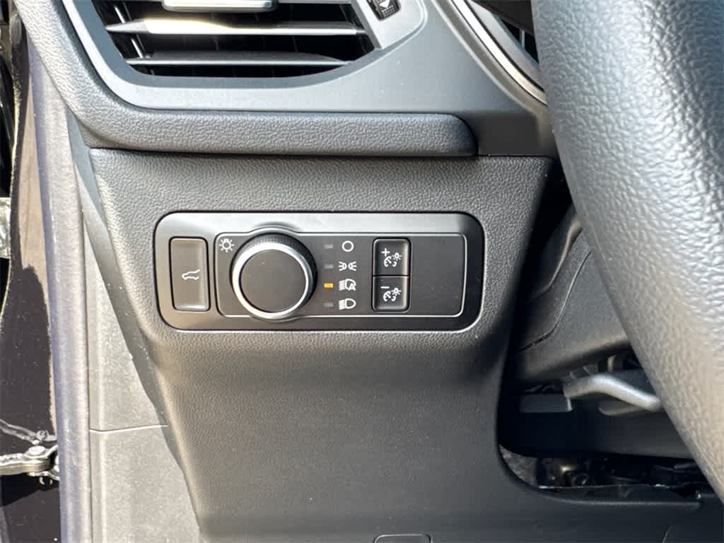 Thumbnail: 2025 Ford Escape - 29