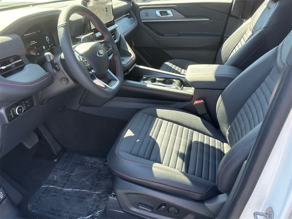 Thumbnail: 2025 Ford Explorer - 10