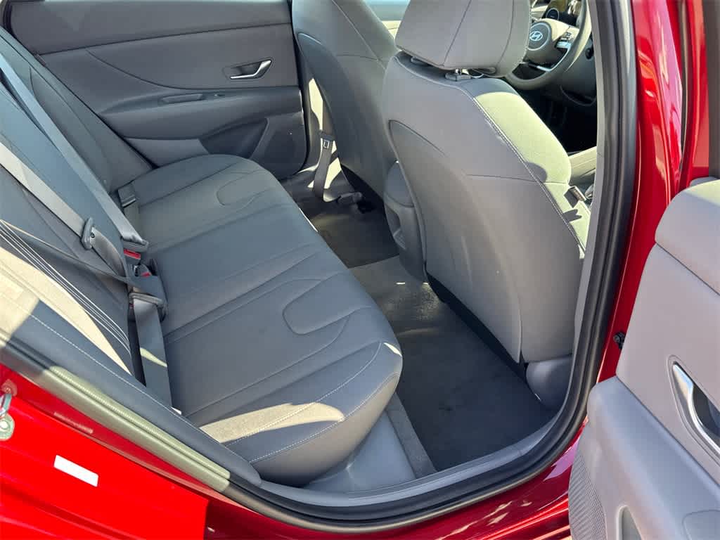 Thumbnail: 2024 Hyundai Elantra - 14