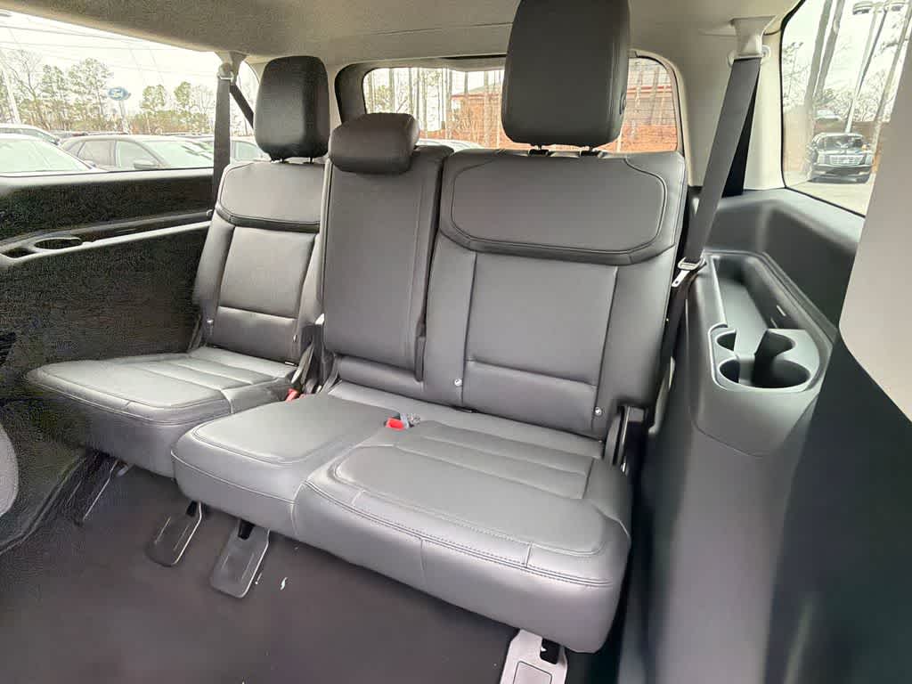 Thumbnail: 2026 Ford Expedition MAX - 20