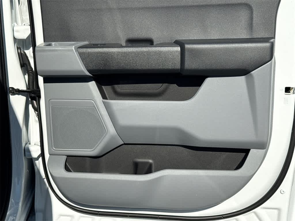 Thumbnail: 2025 Ford F-250 - 15