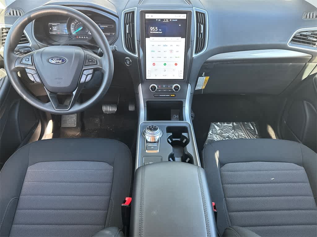 Thumbnail: 2024 Ford Edge - 17