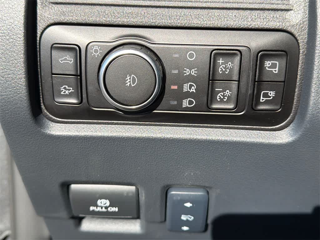 Thumbnail: 2026 Ford F-250 - 31