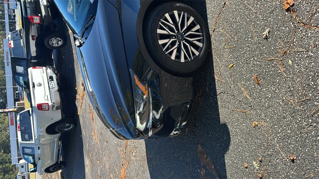 Thumbnail: 2025 Nissan Altima - 32