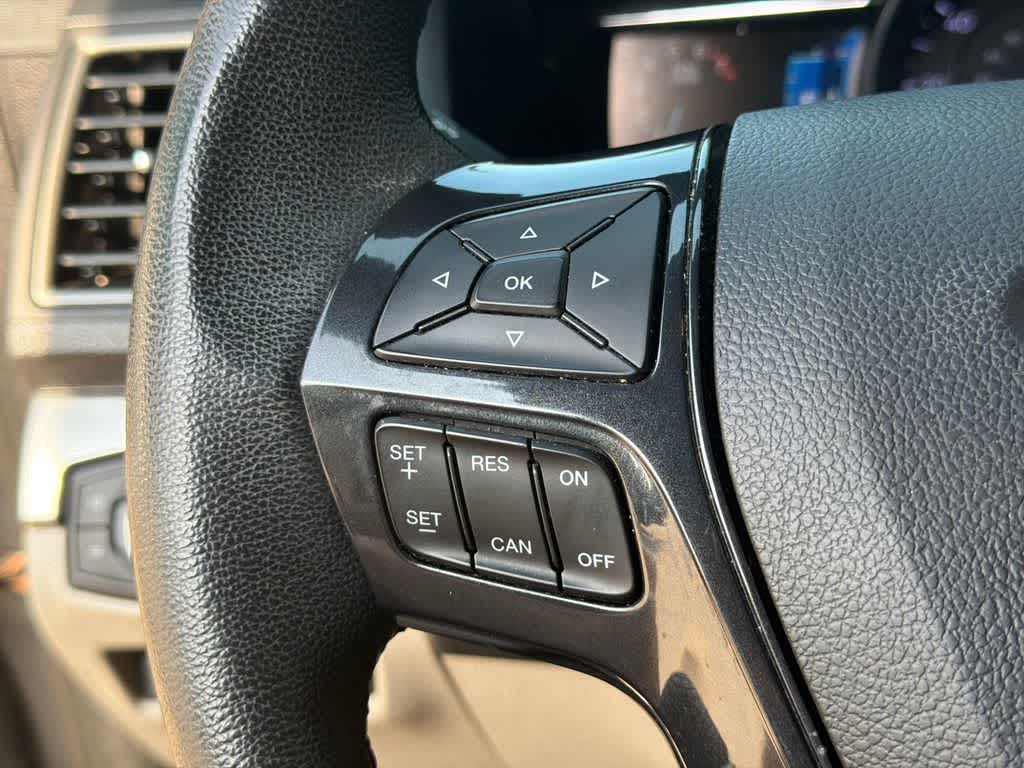 Thumbnail: 2018 Ford Explorer - 24