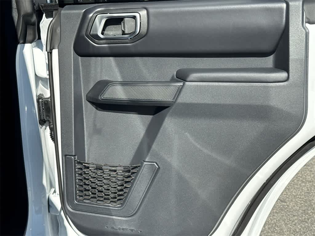 Thumbnail: 2025 Ford Bronco - 15