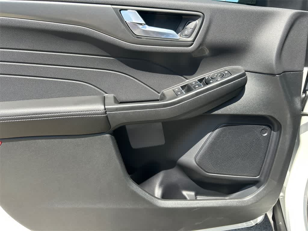 Thumbnail: 2025 Ford Escape - 11