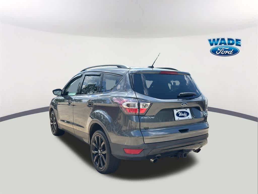 Thumbnail: 2017 Ford Escape - 7