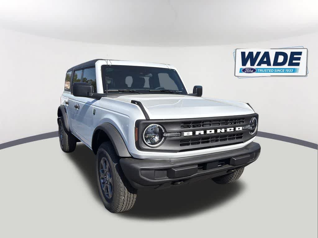 Thumbnail: 2026 Ford Bronco - 3