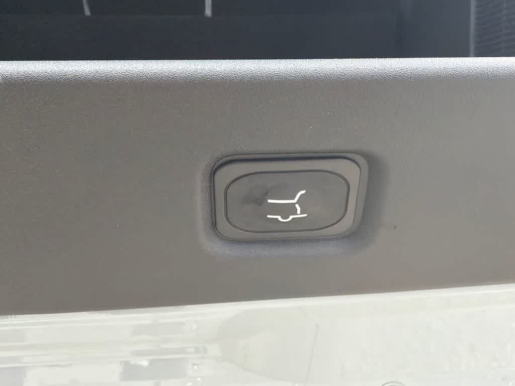 Thumbnail: 2026 Ford Expedition MAX - 18