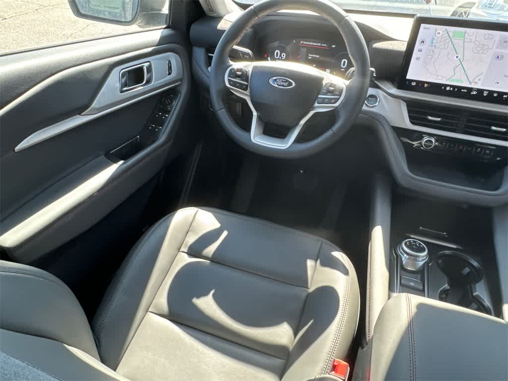 Thumbnail: 2025 Ford Explorer - 21