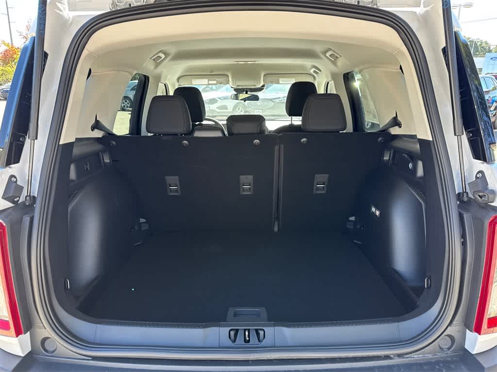 Thumbnail: 2025 Ford Bronco Sport - 15