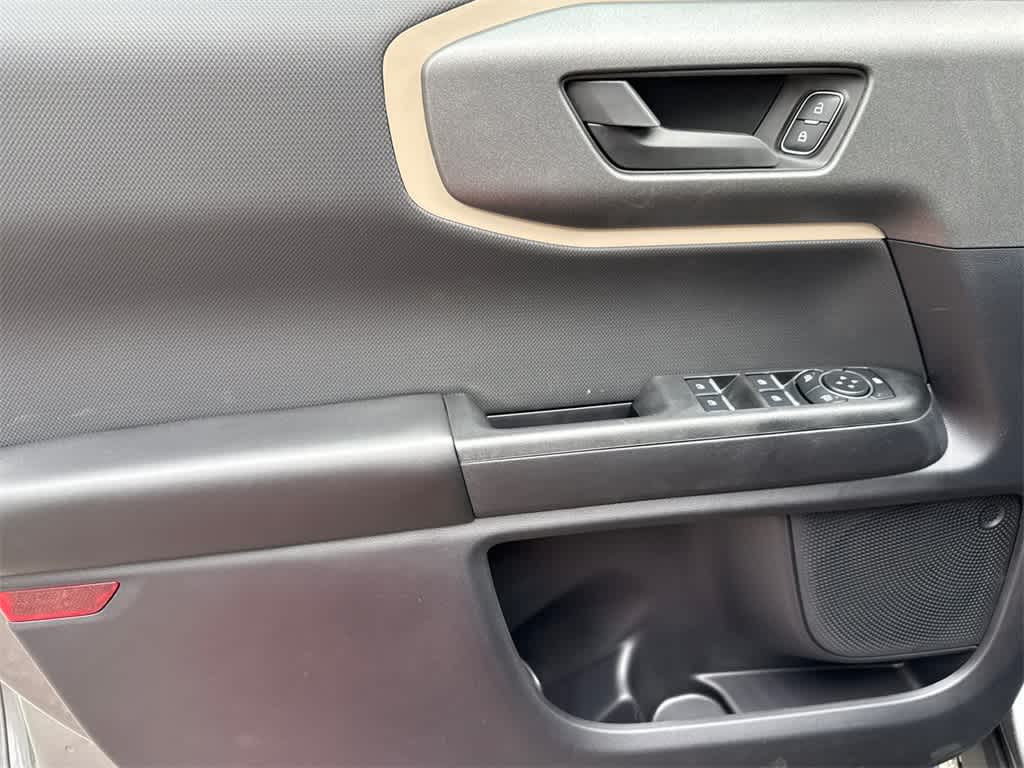 Thumbnail: 2025 Ford Bronco Sport - 11