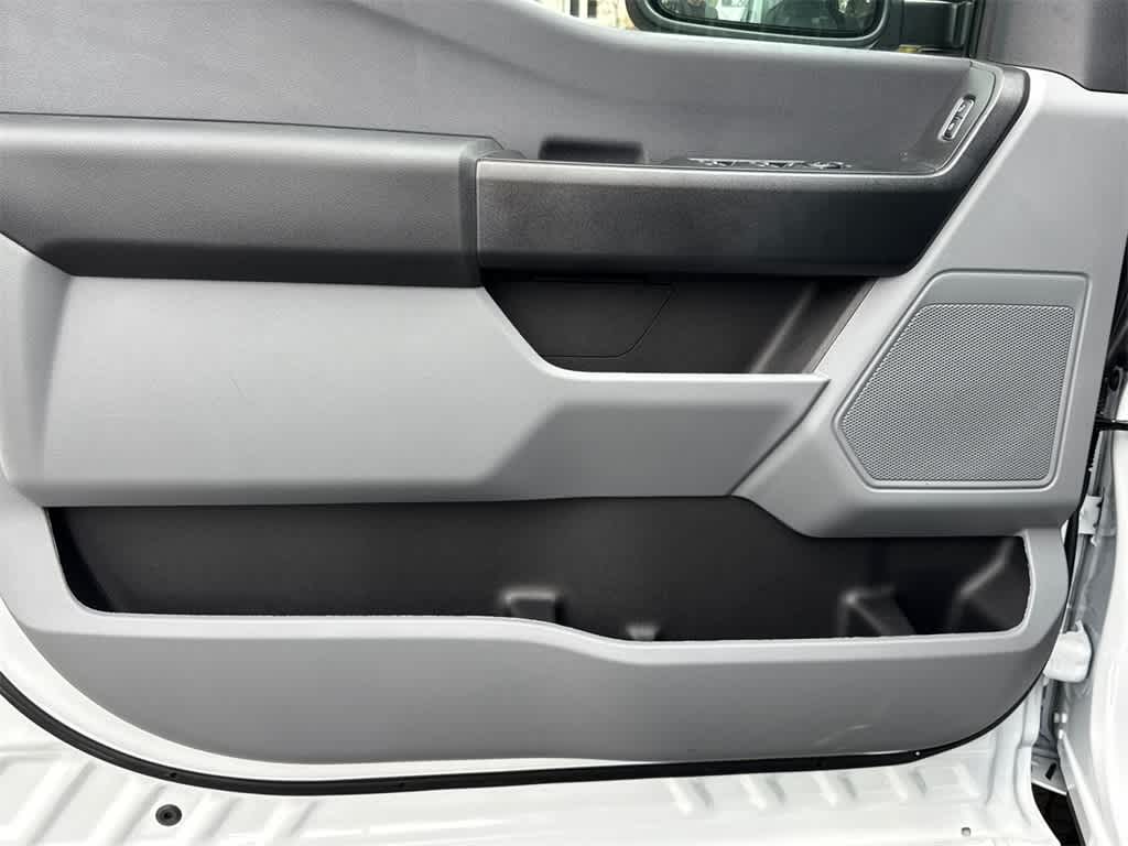 Thumbnail: 2025 Ford F-250 - 11