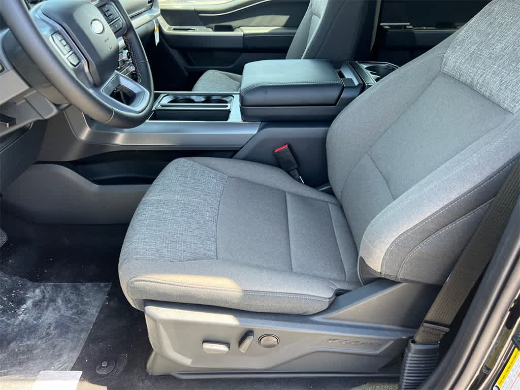 Thumbnail: 2025 Ford F-150 - 10