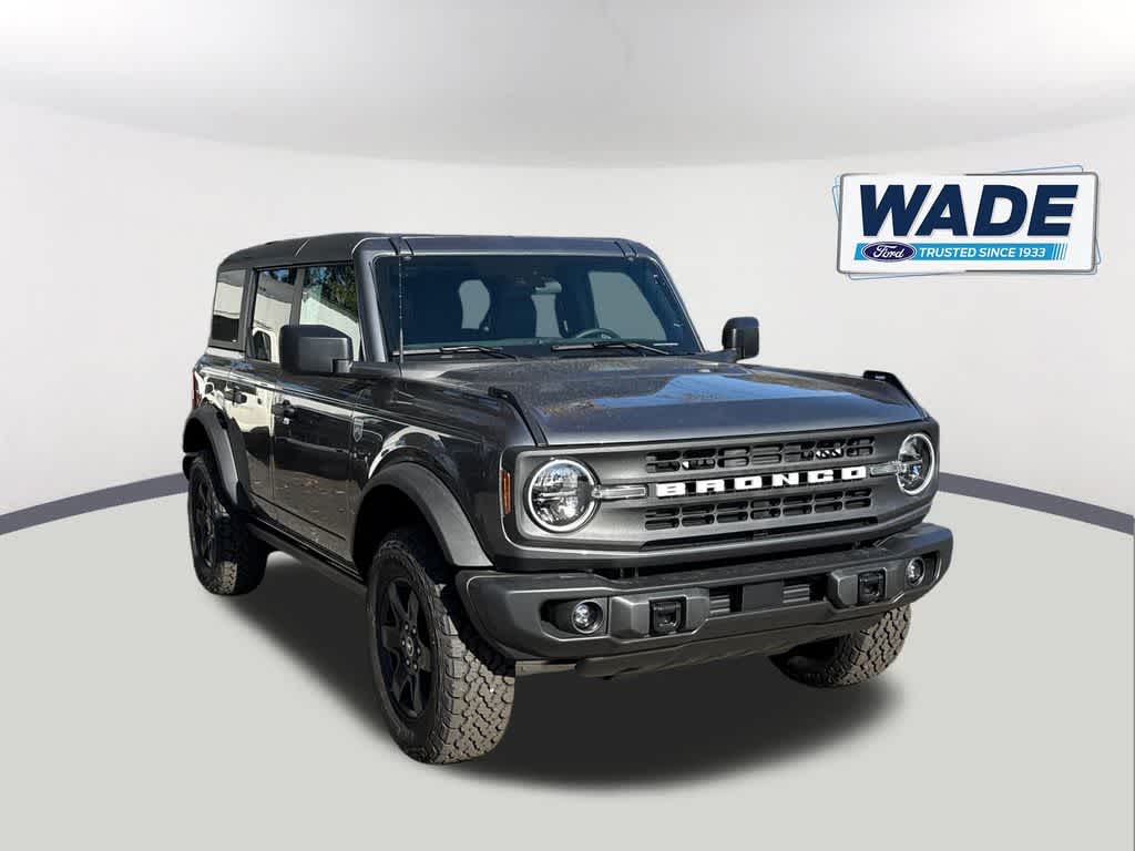 Thumbnail: 2025 Ford Bronco - 3