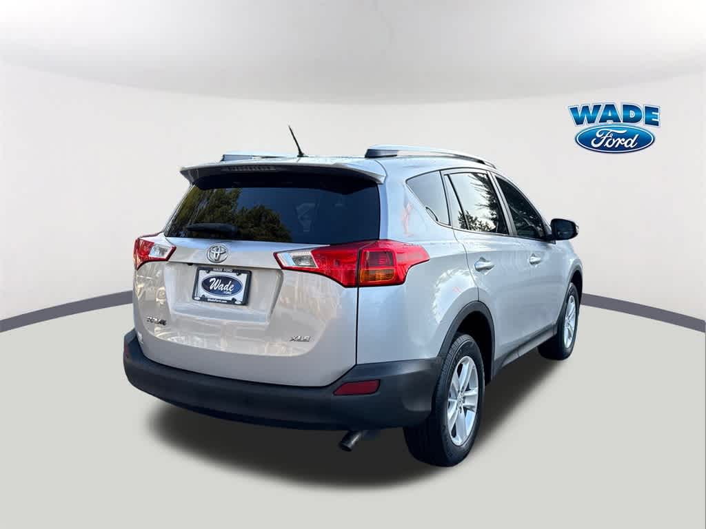 Thumbnail: 2013 Toyota RAV4 - 5