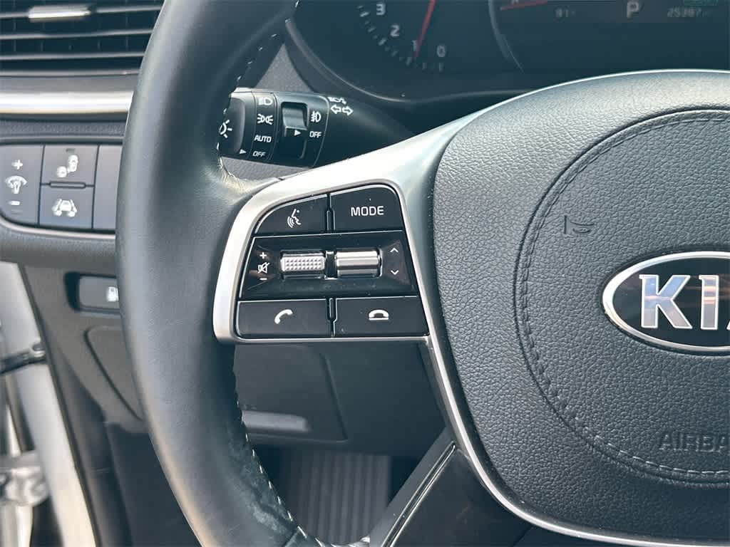 Thumbnail: 2019 Kia Sorento - 25