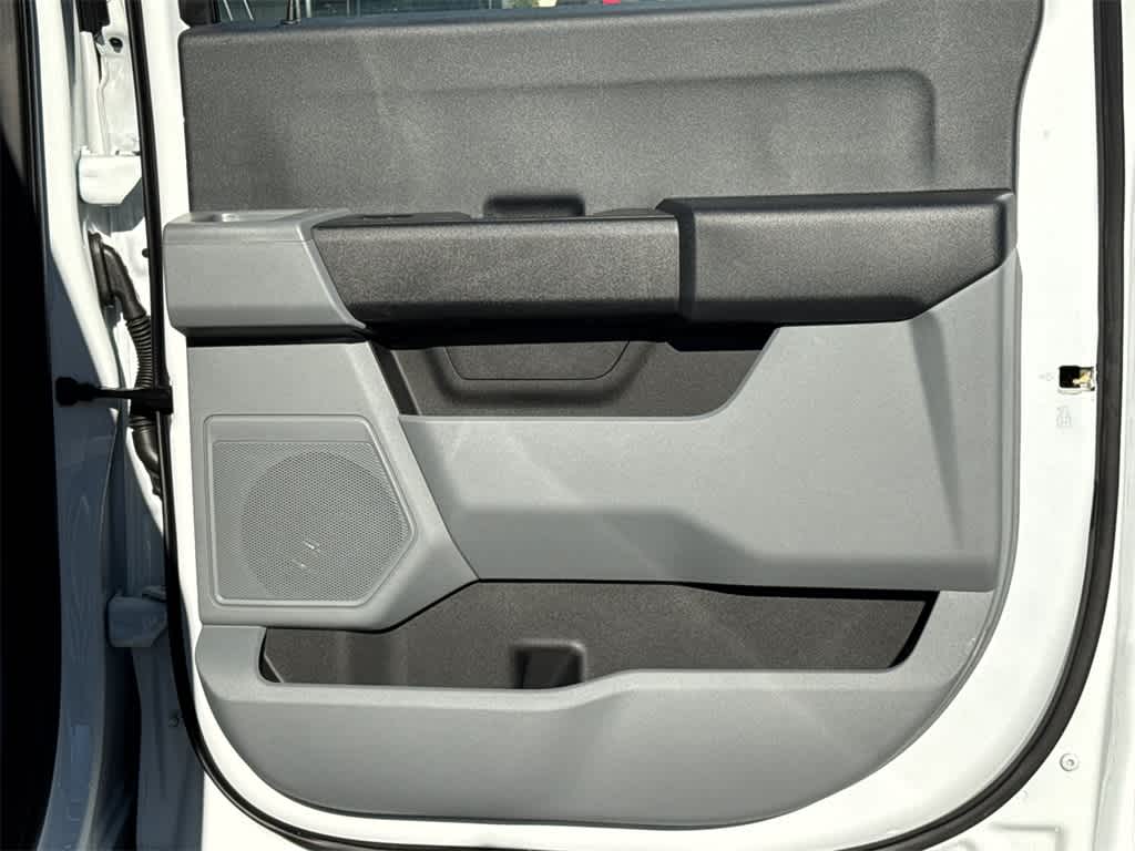 Thumbnail: 2025 Ford F-250 - 14