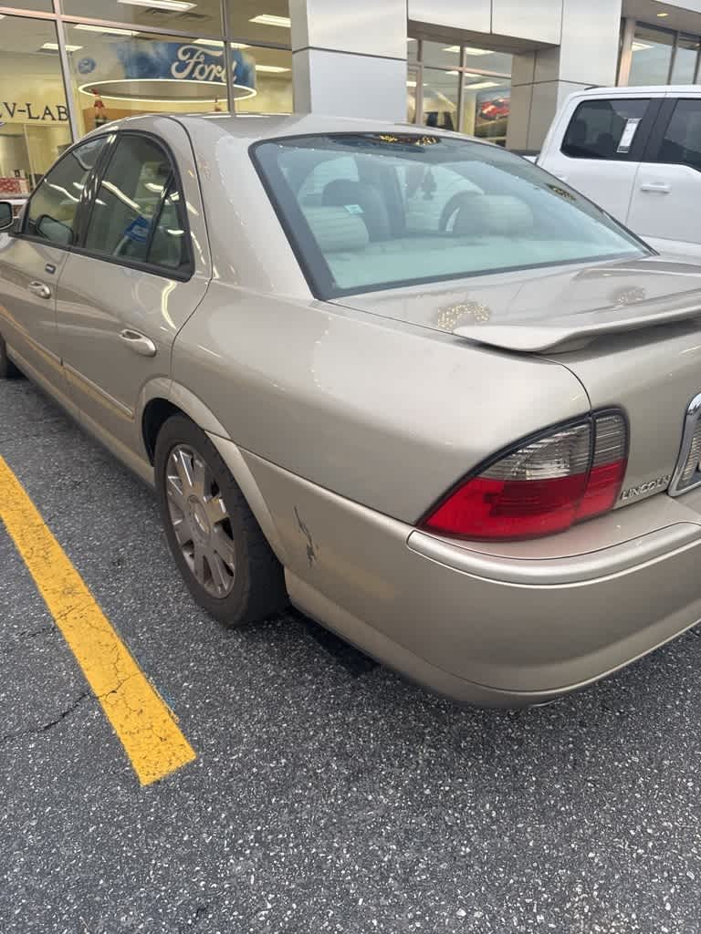 Thumbnail: 2004 Lincoln LS - 4